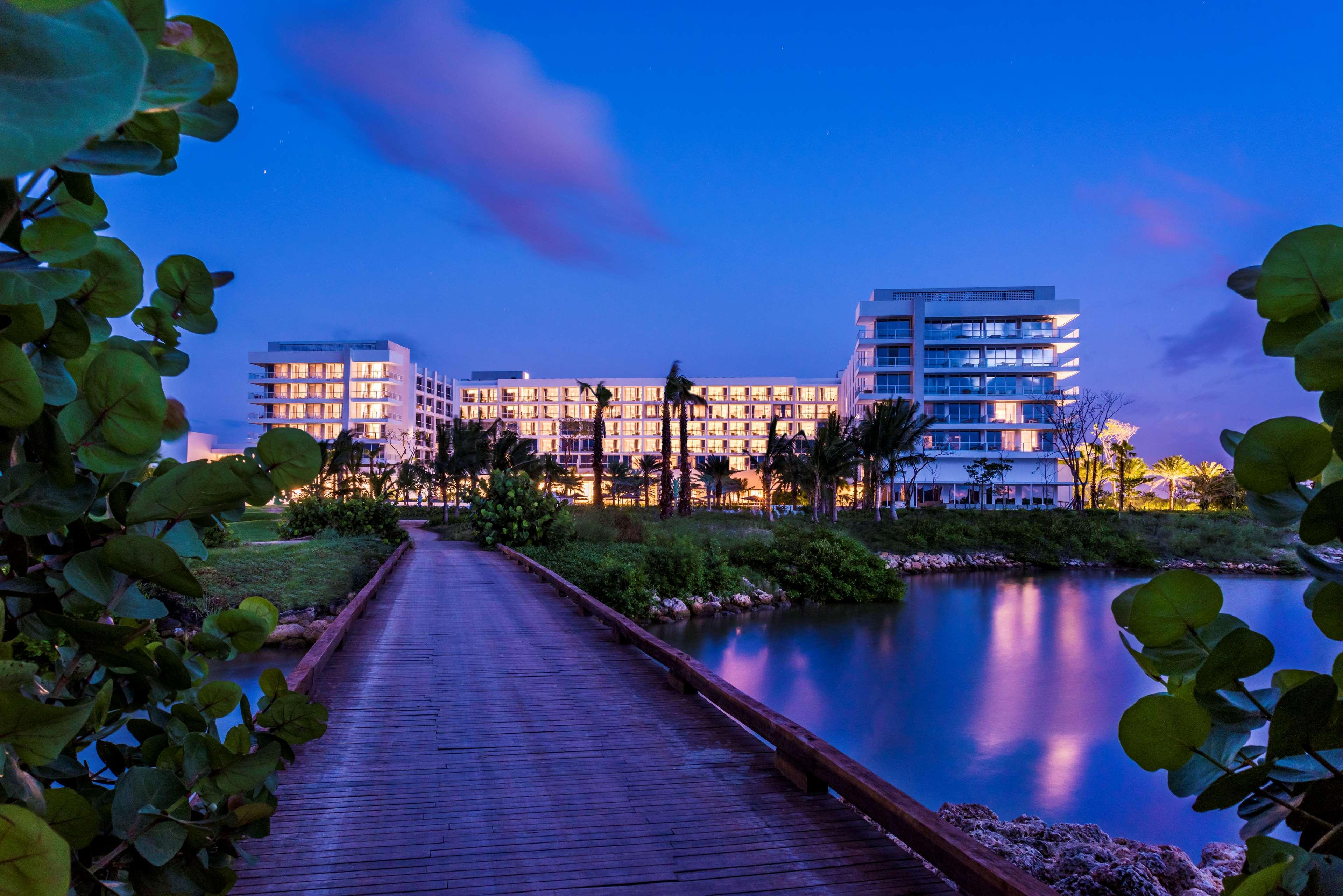 Dreams Karibana Golf & Resort