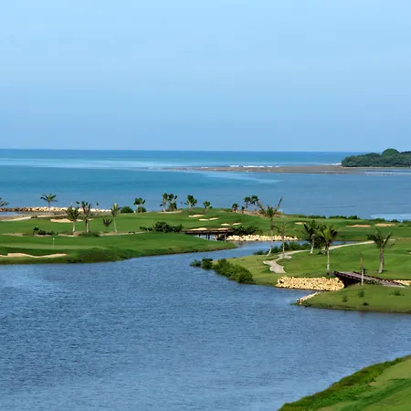 Dreams Karibana Golf & 5*