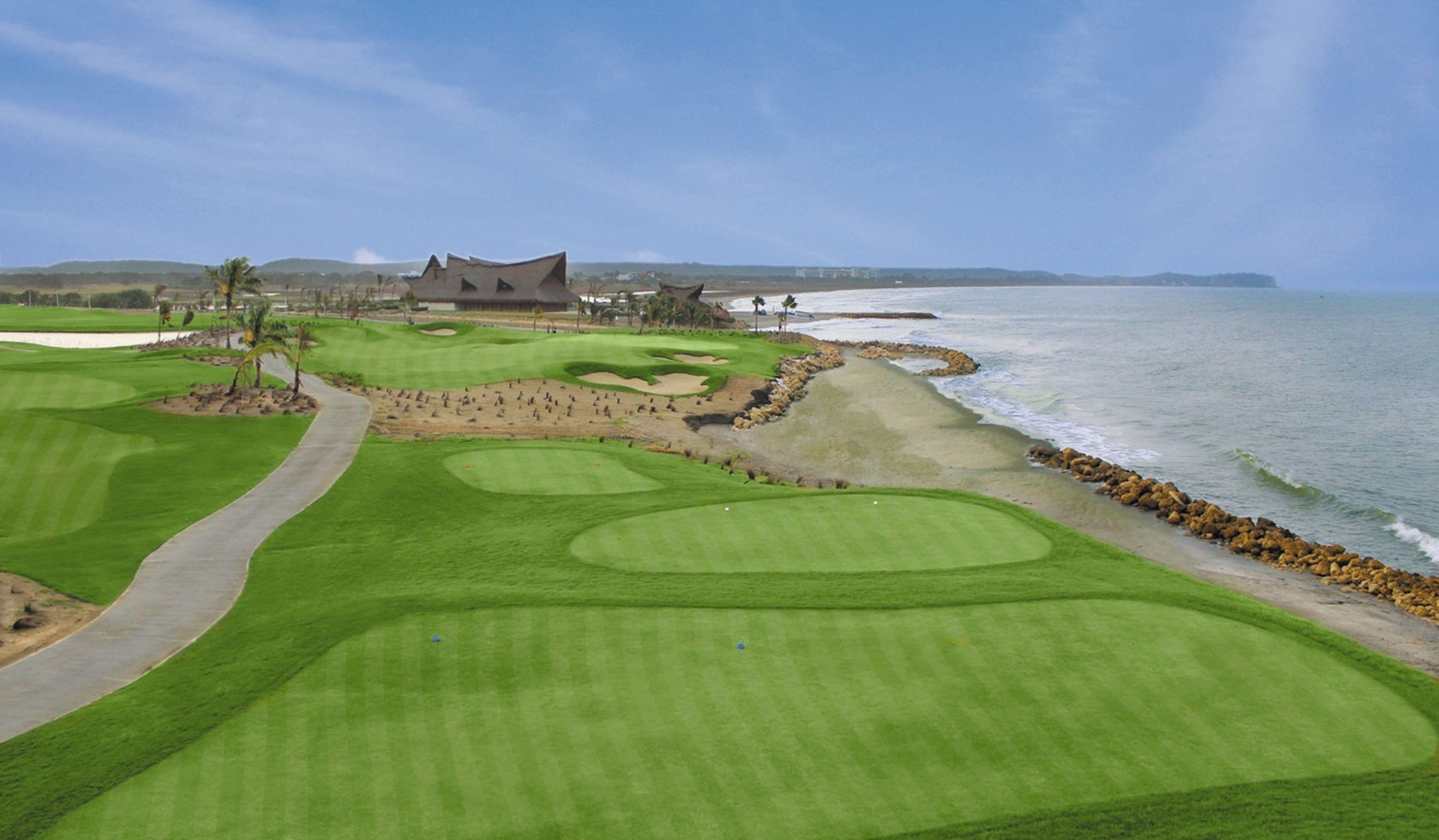 Resort Dreams Karibana Golf & Cartagena