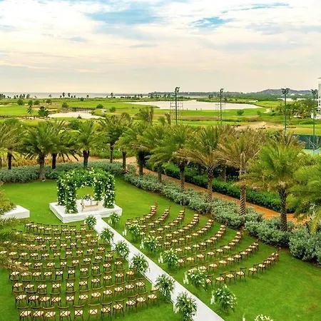 Dreams Karibana Golf & Resort 5*