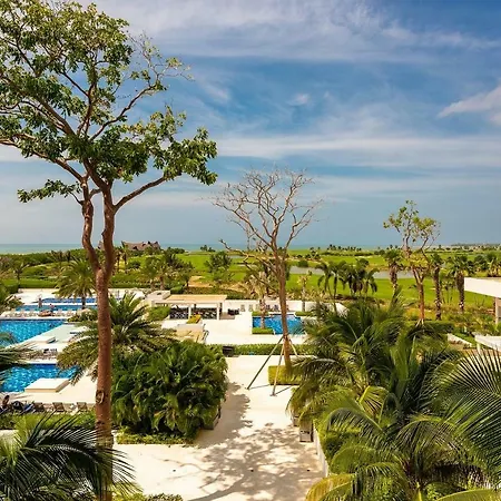 Dreams Karibana Golf &